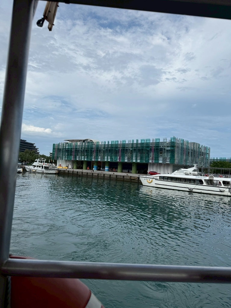 驗屋也能這麼感動？從工地到海豚，我們用心感受每一次旅程