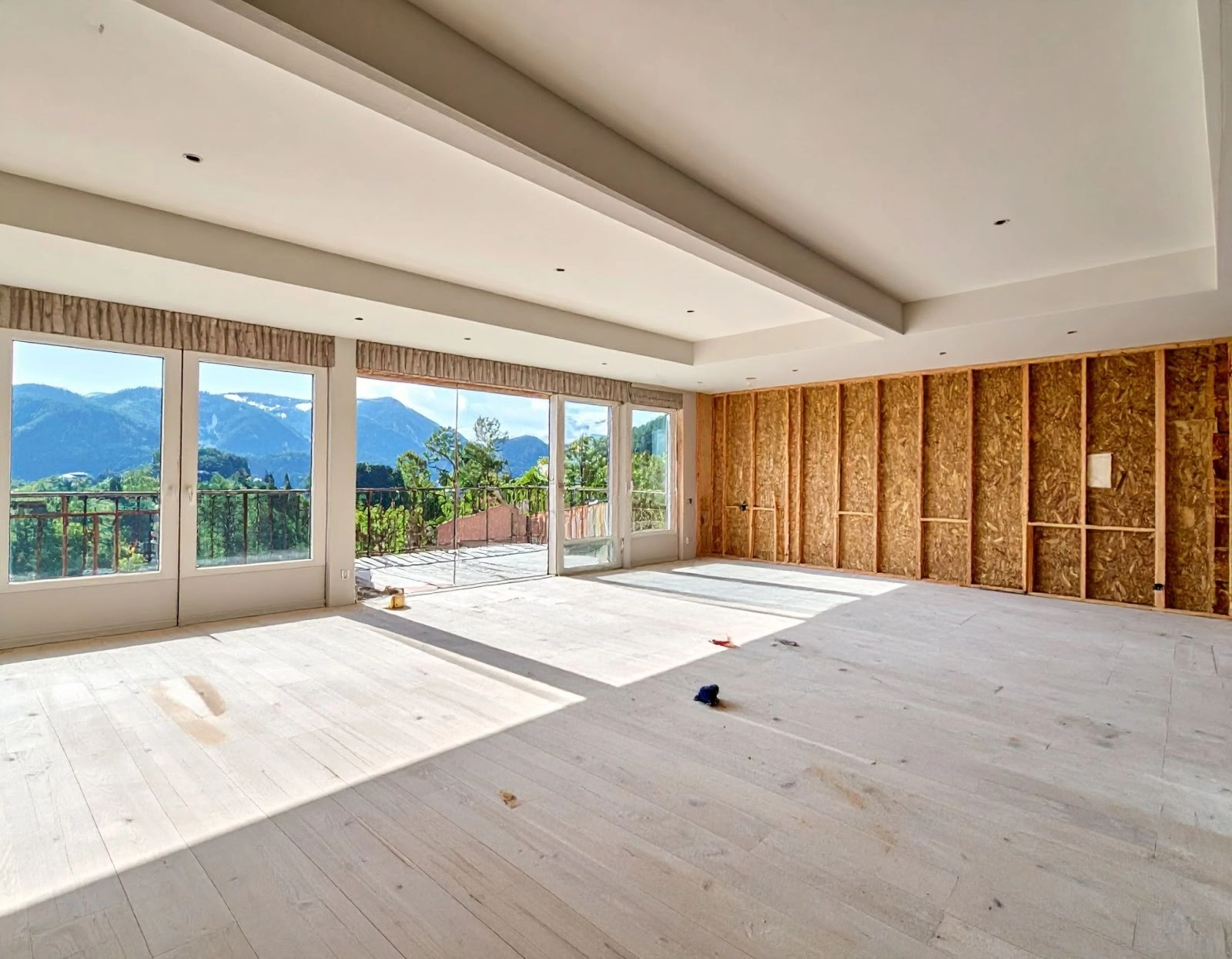 室內裝潢施工後的空屋