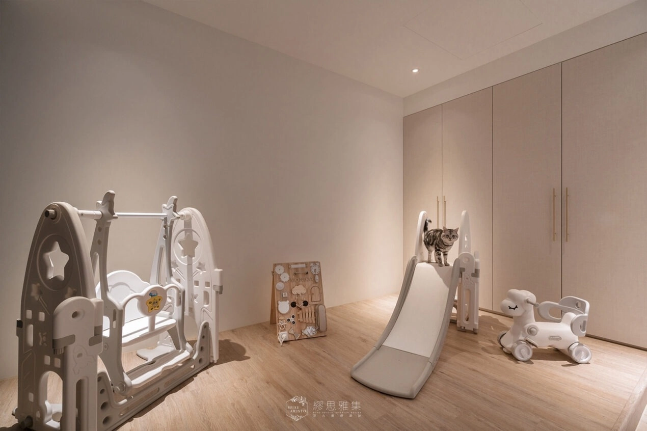 MUSE ARISTO 繆思雅集現場進行綠裝修的60坪住宅室內實品屋完工照